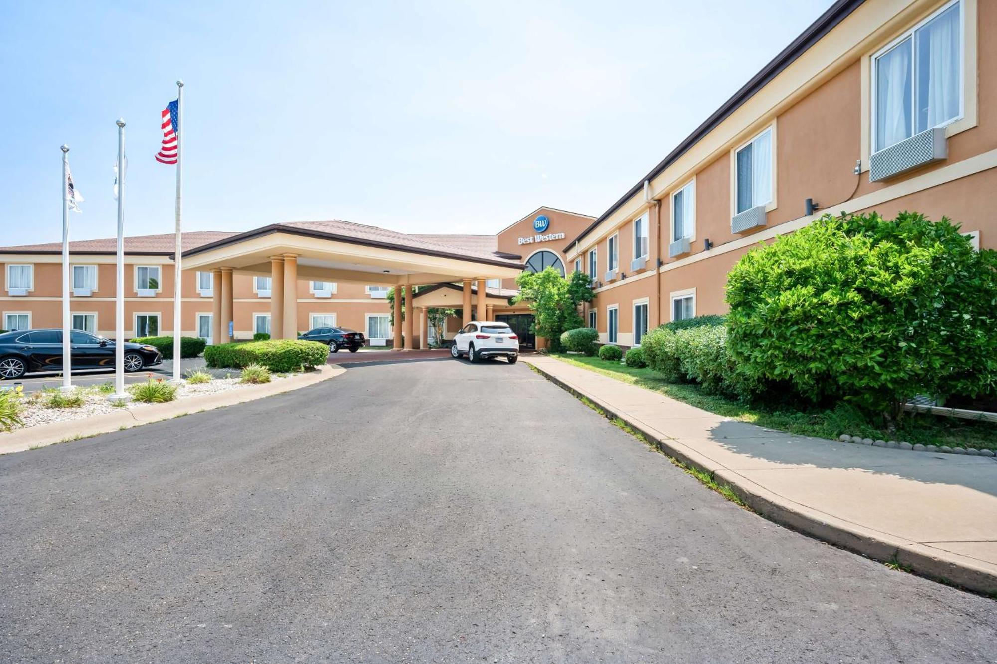 Best Western Annawan Inn Exteriör bild